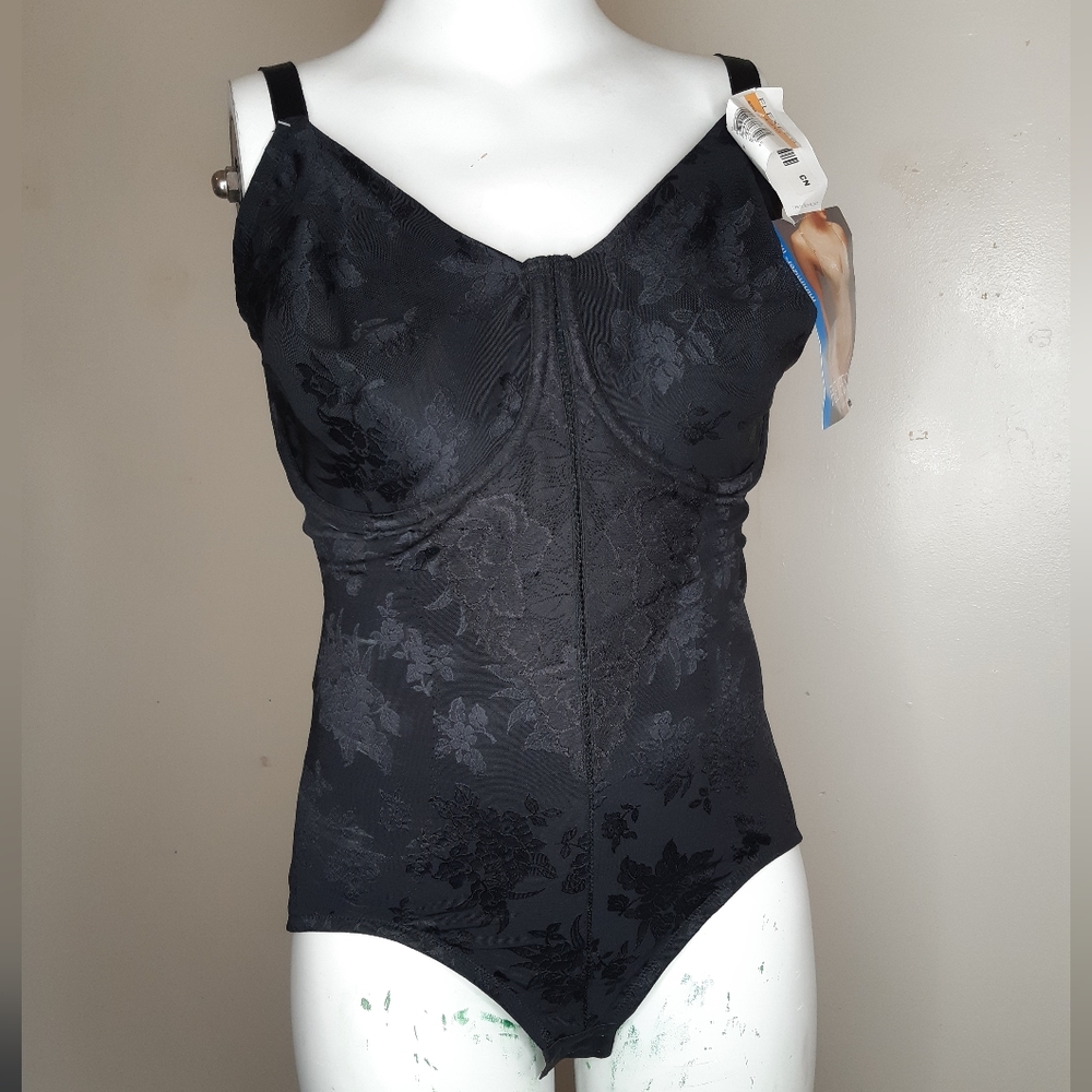 Bodysuit - Picture 13 of 13